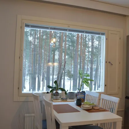 Private In Host-occupied Kwatera prywatna